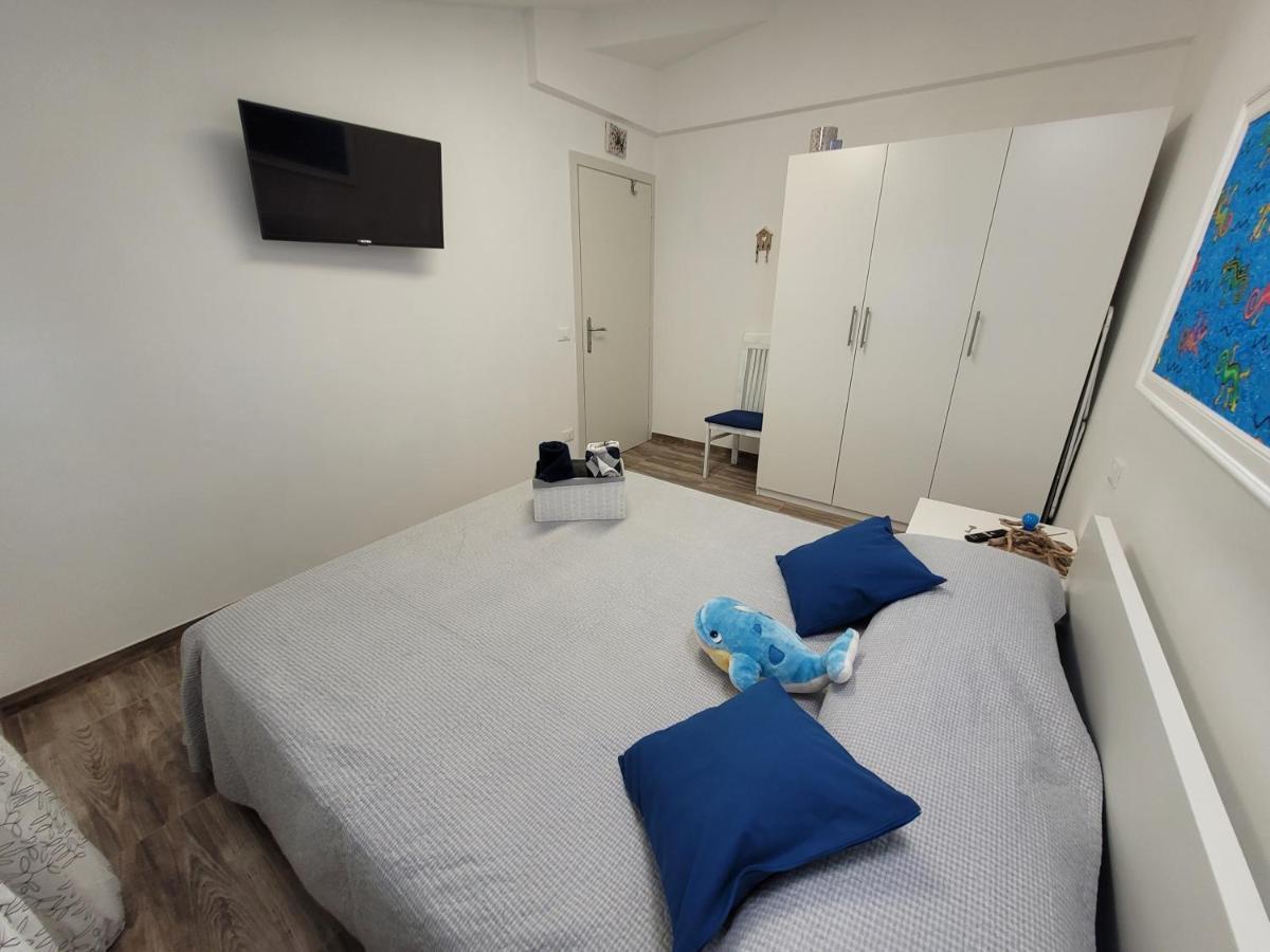 Villa Sonia Apartment & Rooms Lignano Sabbiadoro Kültér fotó