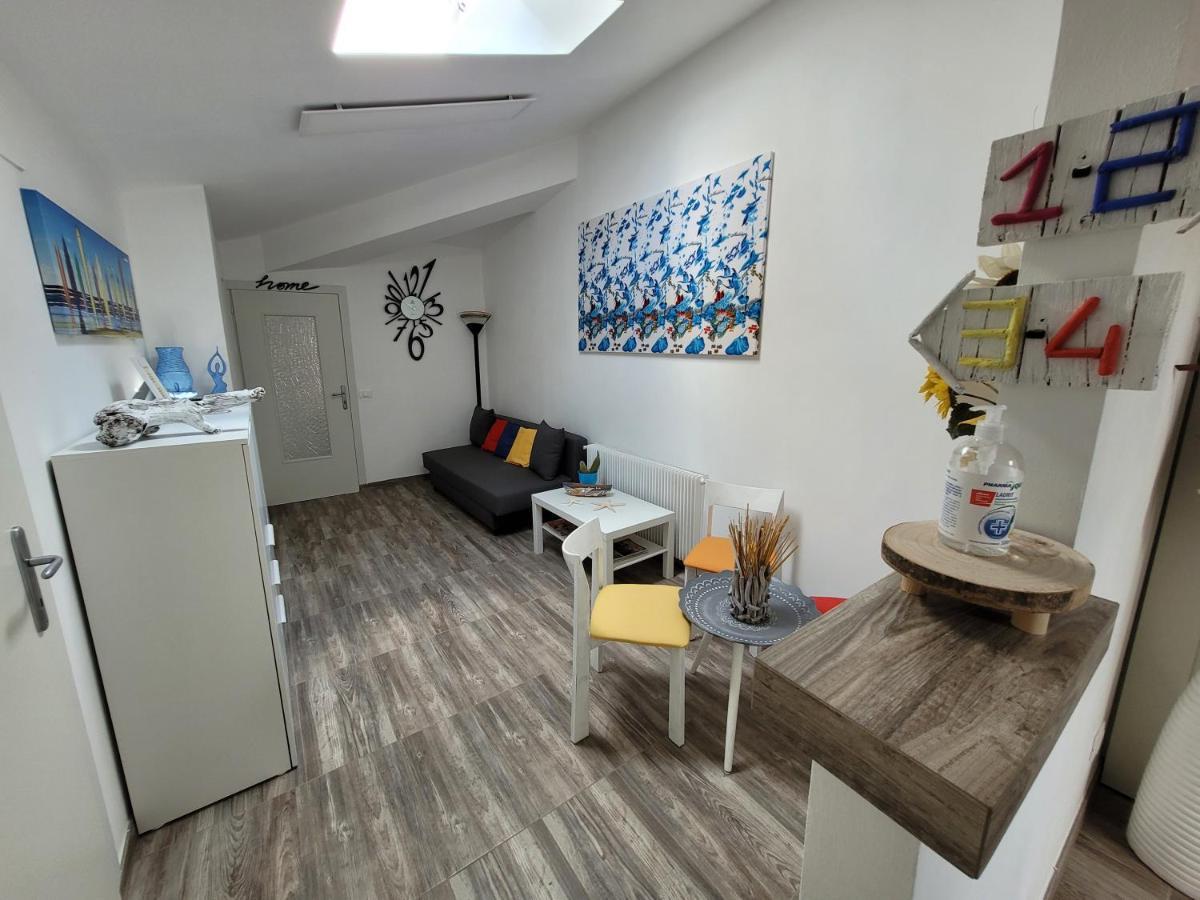 Villa Sonia Apartment & Rooms Lignano Sabbiadoro Kültér fotó