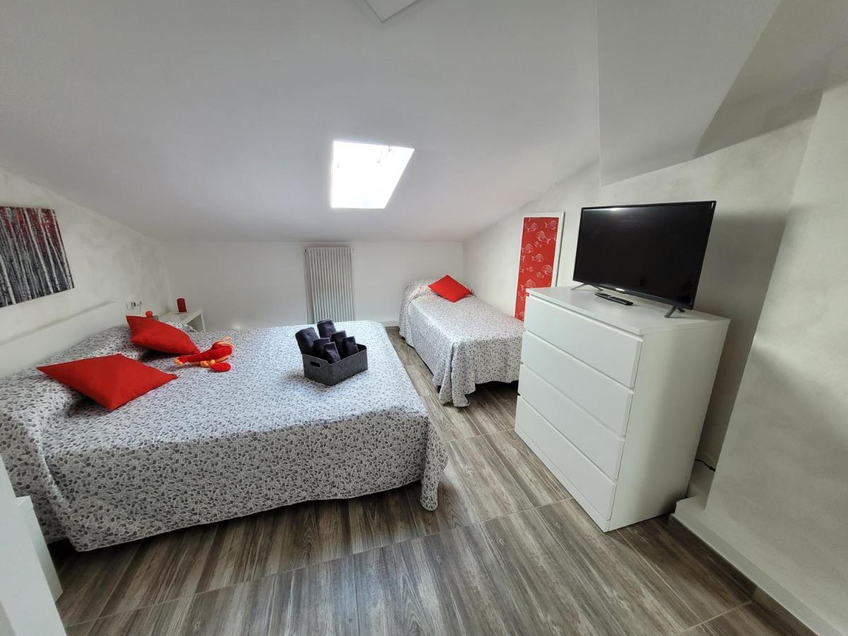 Villa Sonia Apartment & Rooms Lignano Sabbiadoro Kültér fotó