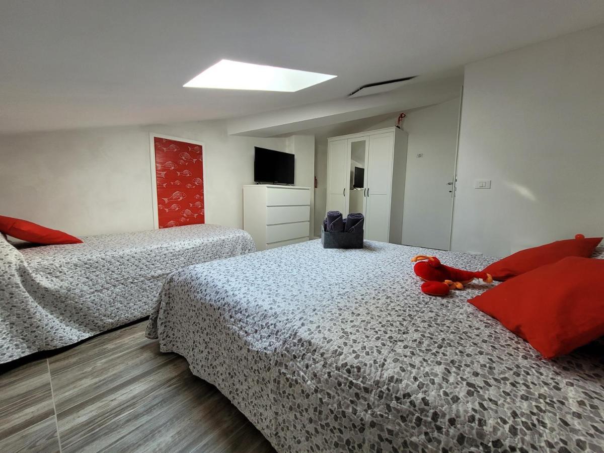 Villa Sonia Apartment & Rooms Lignano Sabbiadoro Kültér fotó